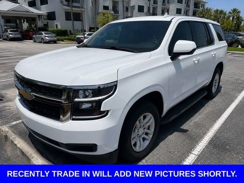 Used 2020 Chevrolet Suburban LT RWD image 2