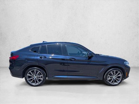 Used 2019 BMW X4 xDrive30i w/ Executive Package AWD/4WD image 4