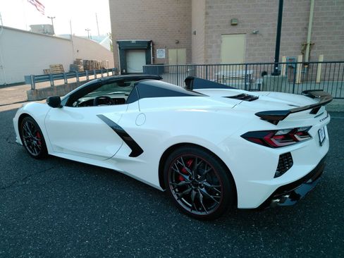 Used 2026 Chevrolet Corvette Stingray Preferred Conv w/ Z51 Performance Package RWD image 10