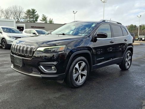 Certified 2021 Jeep Cherokee Limited image 3