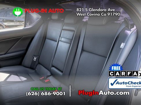 Used 2022 Lexus IS 300 w/ Premium Package image 10