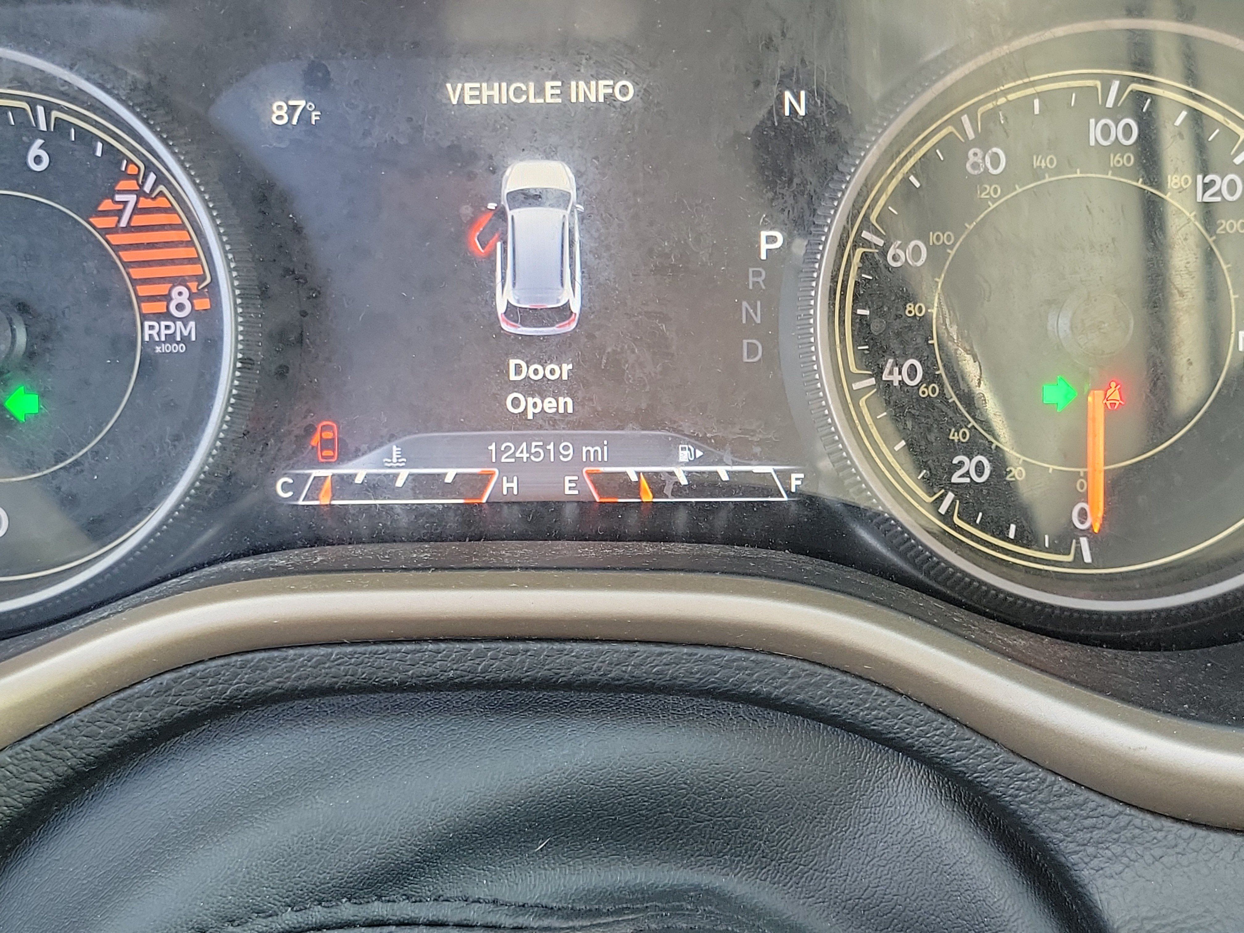 Used 2017 Jeep Cherokee Limited AWD/4WD image 25