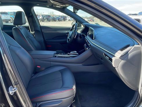 Used 2023 Hyundai Sonata SEL Plus image 14