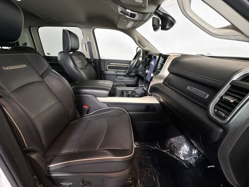 Used 2024 RAM 2500 Laramie image 26