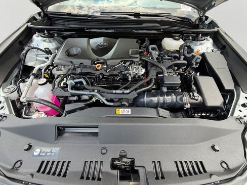 Used 2025 Toyota Camry LE FWD image 9