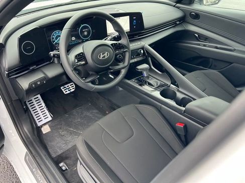 New 2026 Hyundai Elantra Sport FWD image 13