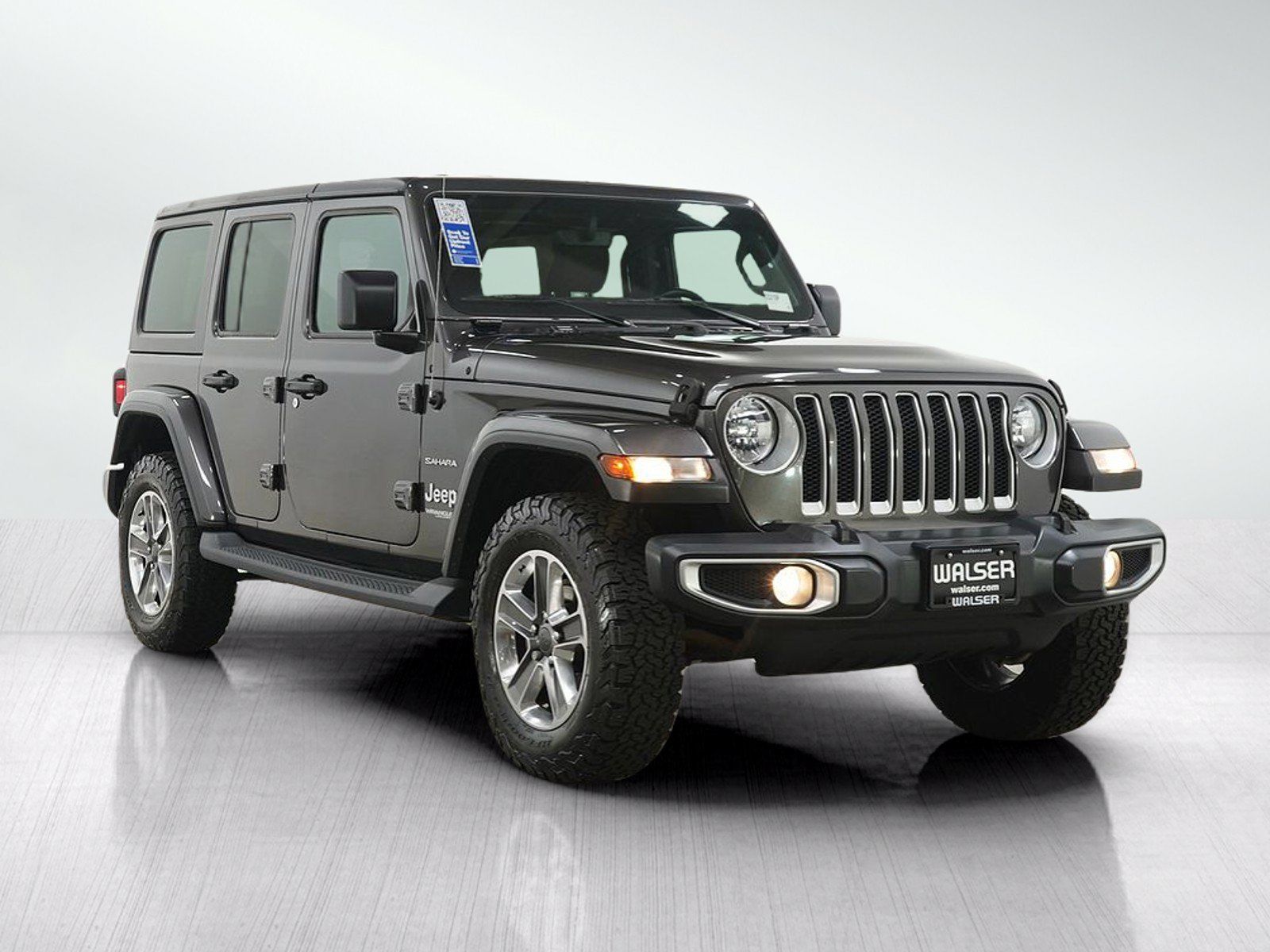 Used 2019 Jeep Wrangler Unlimited Sahara w/ Uconnect 4C Nav & Sound Group AWD/4WD image 8