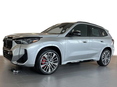 New 2025 BMW X1 xDrive28i w/ Technology Package image 2