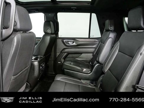 Used 2024 Chevrolet Tahoe Z71 w/ Z71 Off-Road Package AWD/4WD image 18