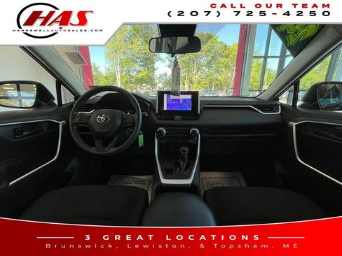 Used 2024 Toyota RAV4 LE AWD/4WD image 14