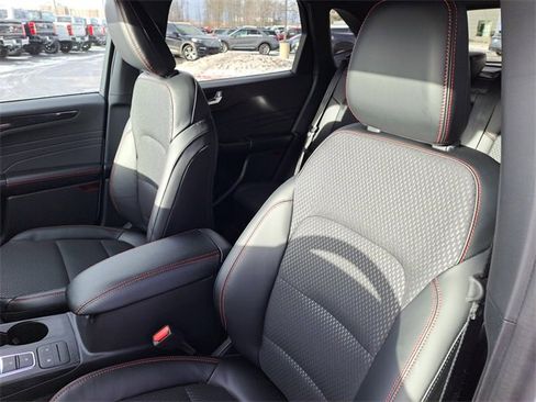 New 2026 Ford Escape ST-Line image 31