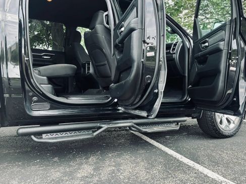 Used 2019 RAM 1500 Big Horn AWD/4WD image 16