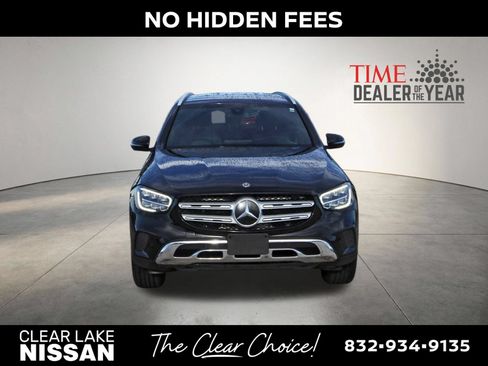 Used 2021 Mercedes-Benz GLC 300 w/ Premium Package image 2