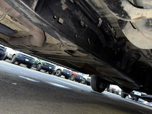 Certified 2025 Ford F150 Lariat image 38