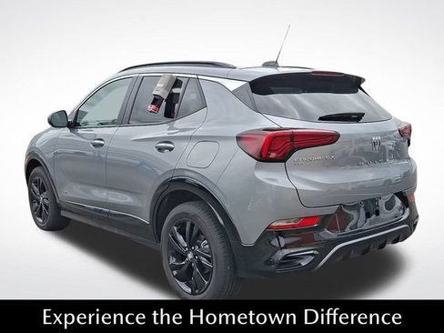 Used 2025 Buick Encore GX Sport Touring w/ Comfort Package AWD/4WD image 4
