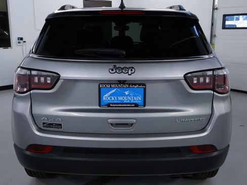 Used 2022 Jeep Compass Limited image 6