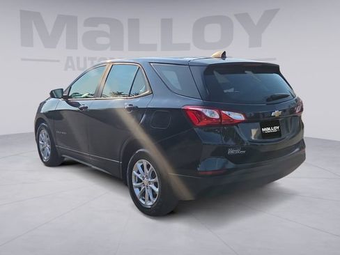 Used 2020 Chevrolet Equinox LS FWD image 3
