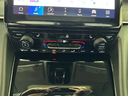 Used 2023 Jeep Grand Cherokee 4xe image 23