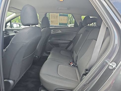 Used 2023 Kia Sportage LX FWD image 20