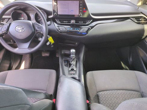 Used 2020 Toyota C-HR LE image 20