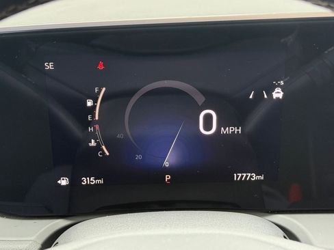 Used 2025 Buick Encore GX Preferred image 40