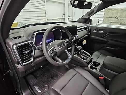 New 2026 GMC Canyon Elevation w/ Convenience Package image 11