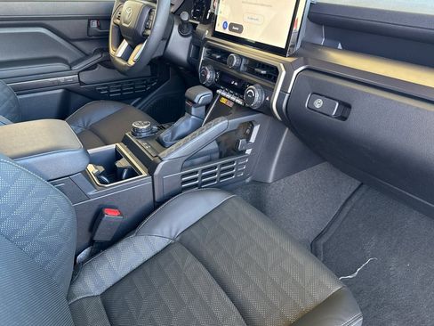 New 2026 Toyota 4Runner TRD Off-Road Premium image 18