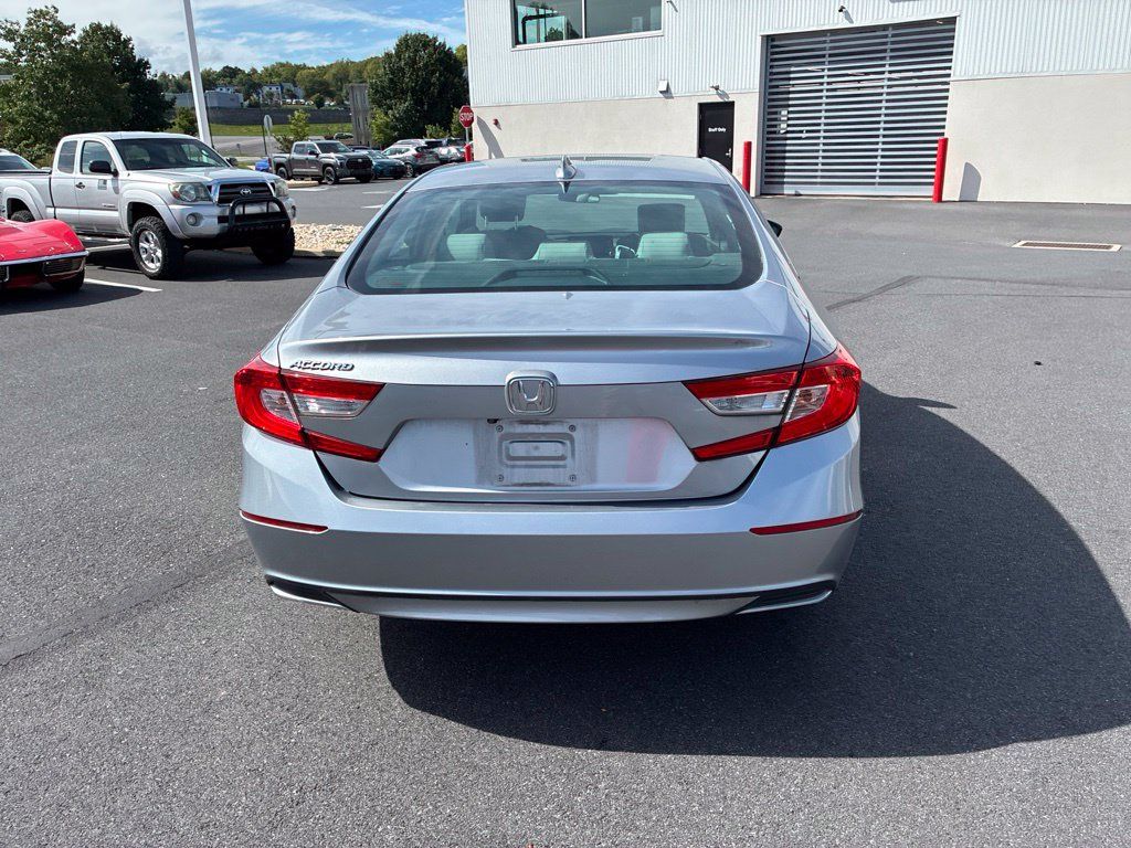 Used 2018 Honda Accord LX image 10
