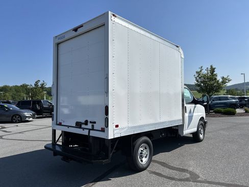 New 2025 Chevrolet Express 3500 w/ Power Convenience Package RWD image 7