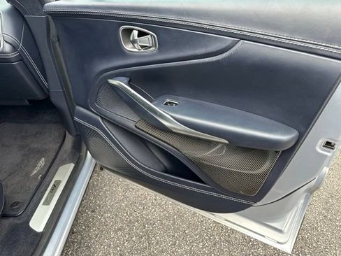 Used 2021 Aston Martin DBX AWD/4WD image 19