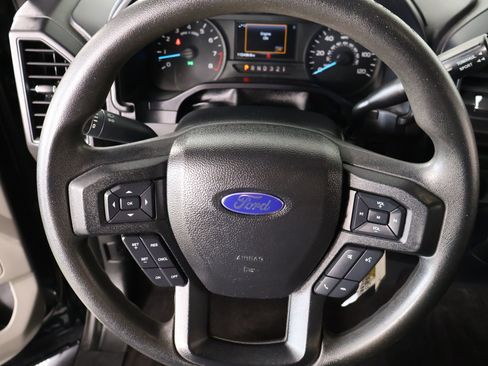 Used 2016 Ford F150 XL w/ Equipment Group 101A Mid RWD image 3