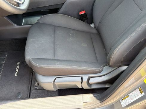 Used 2024 Nissan Rogue S AWD/4WD image 15