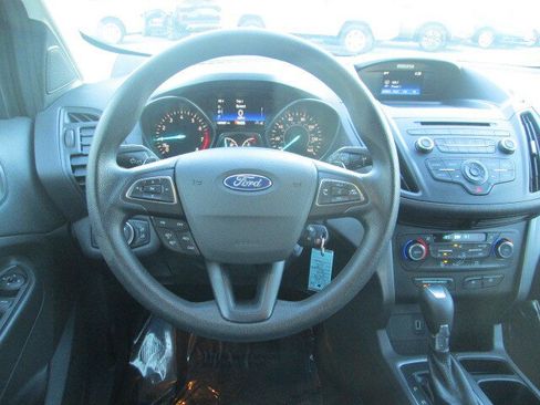 Used 2017 Ford Escape SE image 15