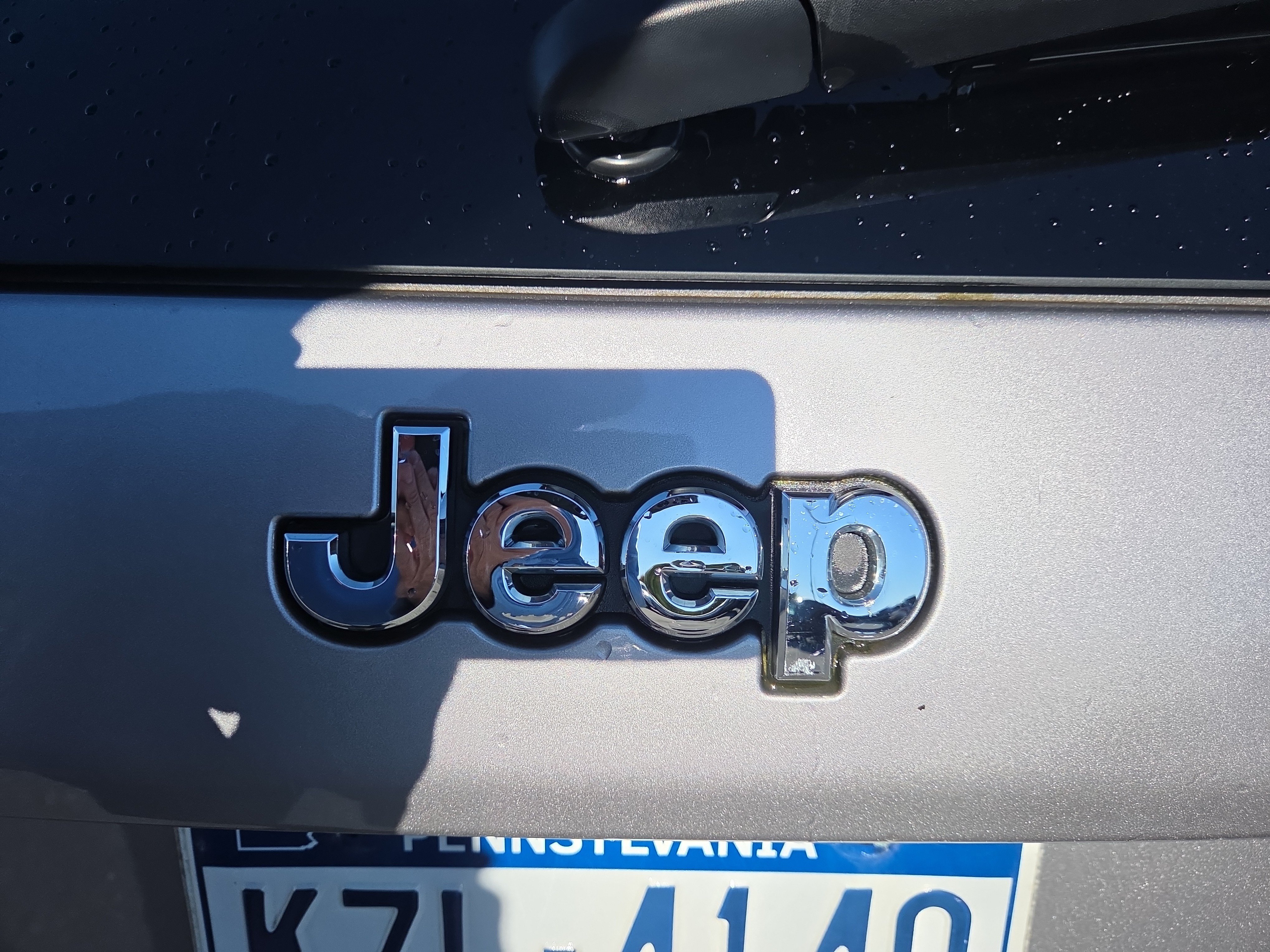 Used 2019 Jeep Cherokee Limited AWD/4WD image 23