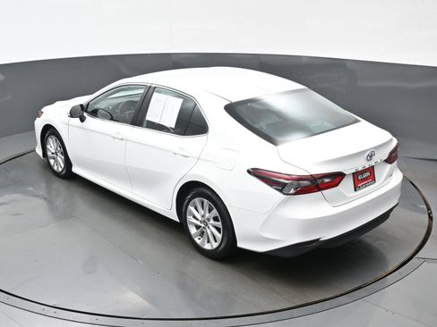 Used 2024 Toyota Camry LE FWD image 37