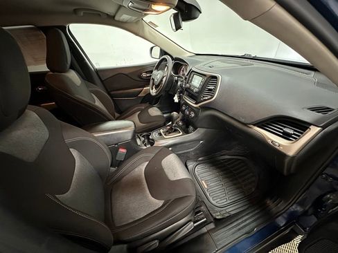 Used 2018 Jeep Cherokee Latitude image 24