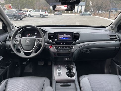 Certified 2023 Honda Ridgeline RTL image 12