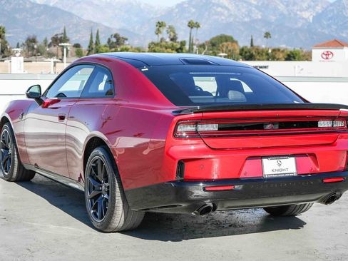 New 2026 Dodge Charger Scat Pack w/ Blacktop Package AWD/4WD image 9