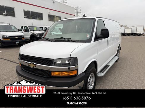Used 2024 Chevrolet Express 2500 w/ Driver Convenience Package image 1