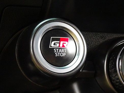 Used 2023 Toyota GR86 10th Anniversary SE RWD image 38