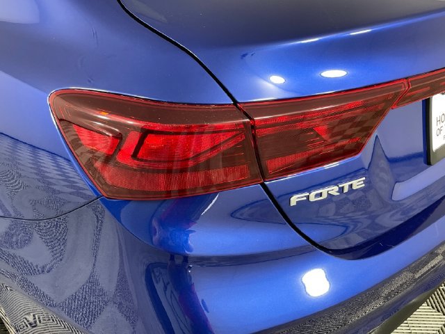 Used 2023 Kia Forte LXS FWD image 18