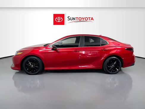 Used 2023 Toyota Camry LE image 7