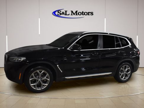 Used 2024 BMW X3 xDrive30i AWD/4WD image 3