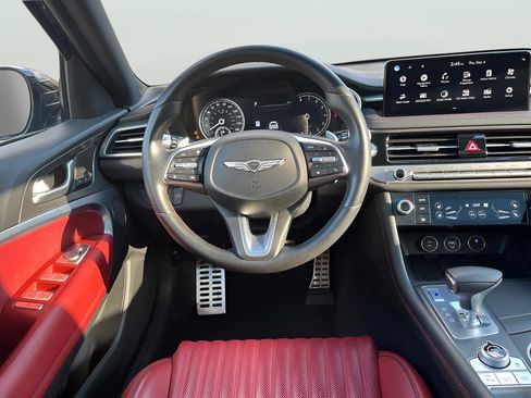 Used 2024 Genesis G70 2.5T w/ Sport Prestige Package image 21