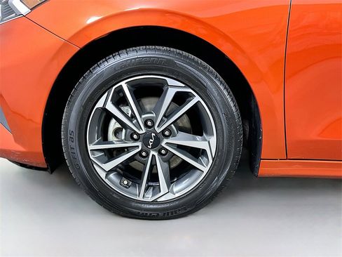 Used 2023 Kia Forte LXS w/ LXS Technology Package image 8