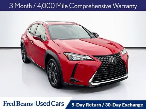 Used 2019 Lexus UX 200 w/ Premium Package FWD image 1