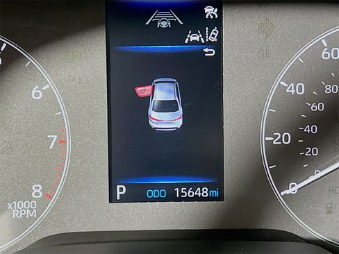 Used 2025 Toyota Corolla LE image 12