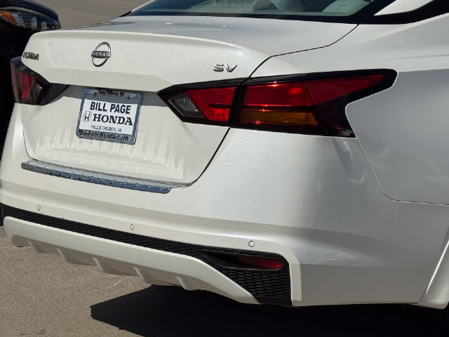 Used 2023 Nissan Altima 2.5 SV FWD image 8