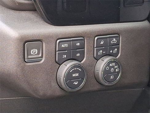 Certified 2025 Chevrolet Silverado 2500 LT w/ Trail Boss Package image 33