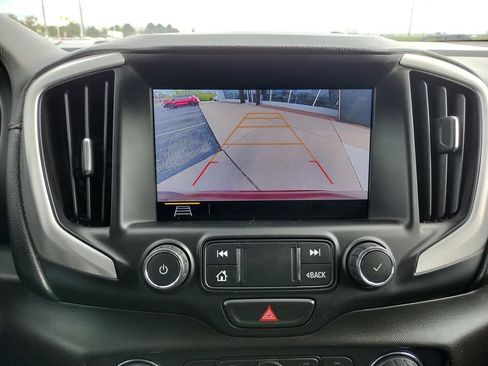 Used 2020 GMC Terrain SLE w/ Driver Convenience Package FWD image 27
